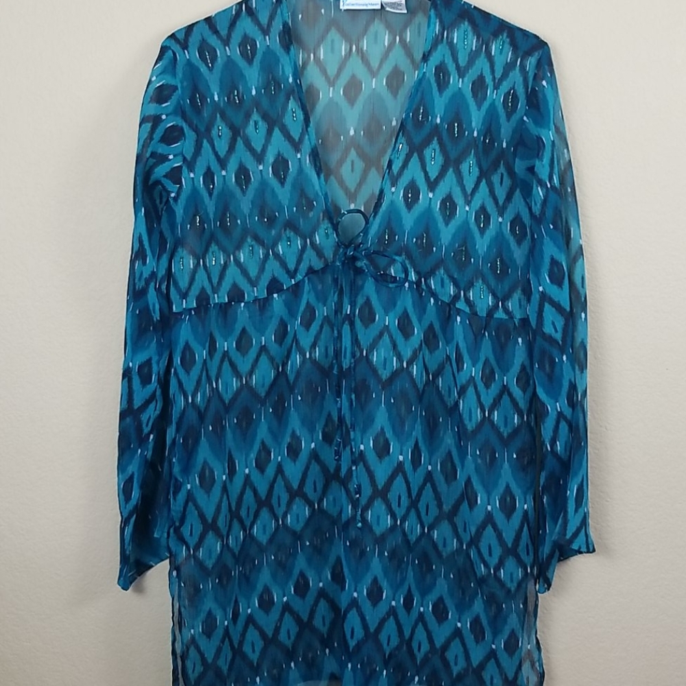 Collection Eighteen Cover-Up Top